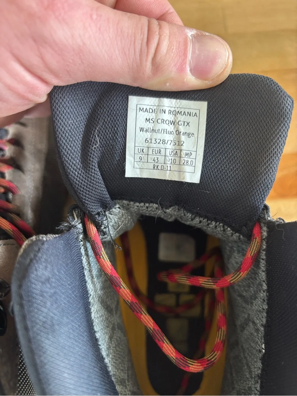 Men’s Brown Hiking Boots with Red Laces